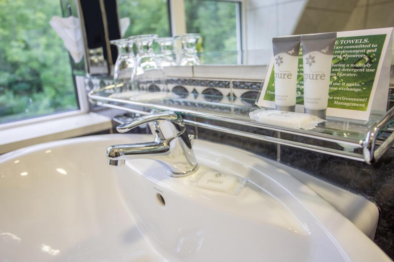 The Glendalough Hotel ララー エクステリア 写真